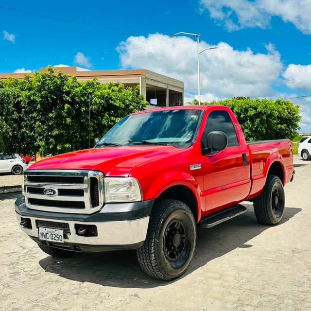FORD F-250 XLT CS - Imagem 2