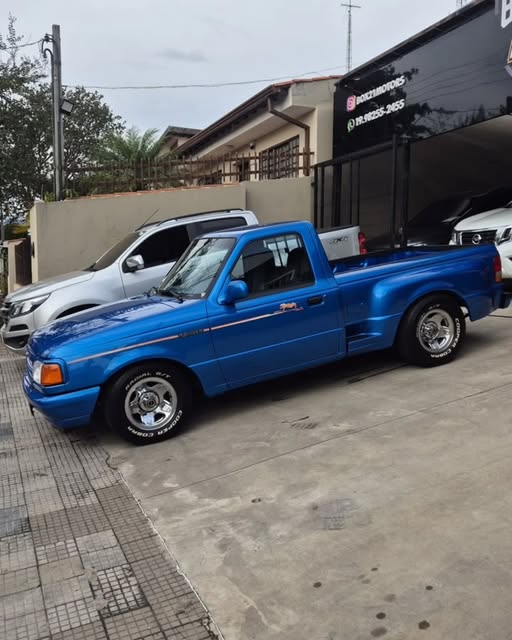 FORD RANGER SPLASH 4.0 V6 - Imagem 5
