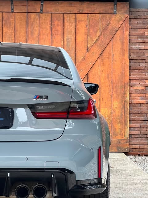 BMW M3 COMPETITION - Imagem 7