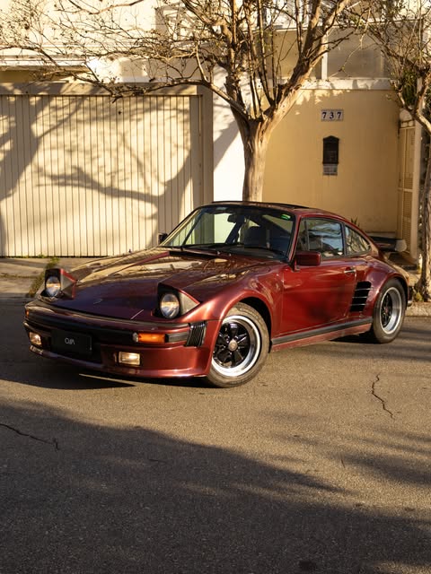 PORSCHE 930 TURBO - Imagem 1