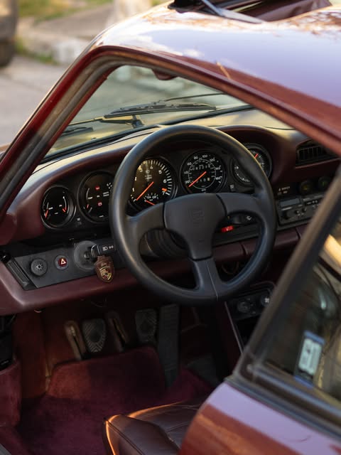 PORSCHE 930 TURBO - Imagem 11