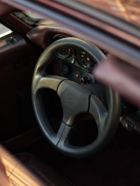 PORSCHE 930 TURBO - Imagem 12