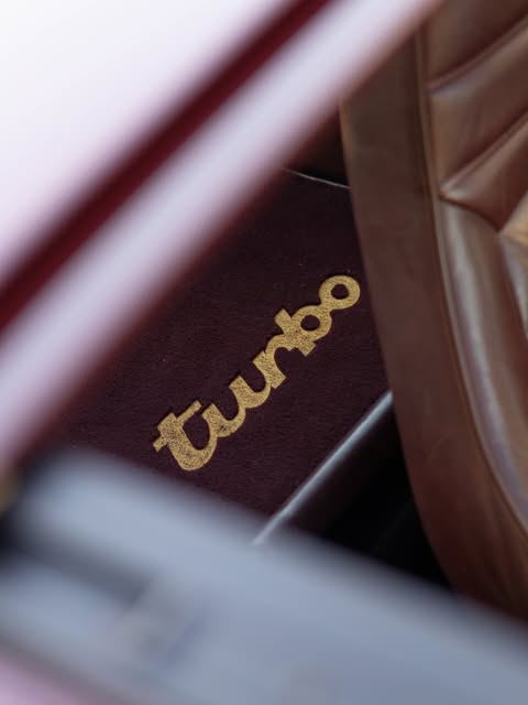 PORSCHE 930 TURBO - Imagem 15