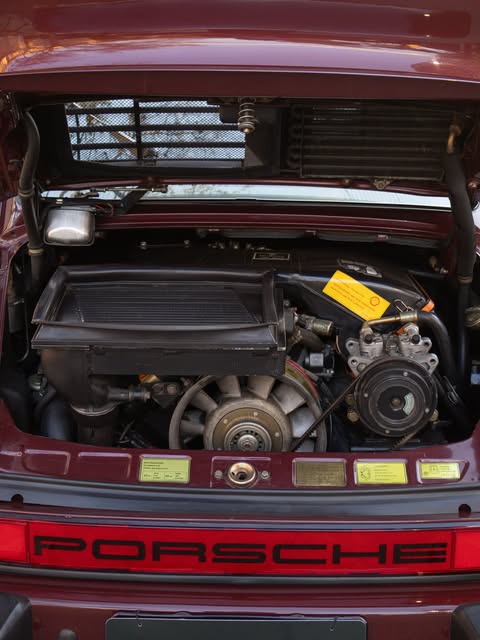 PORSCHE 930 TURBO - Imagem 17