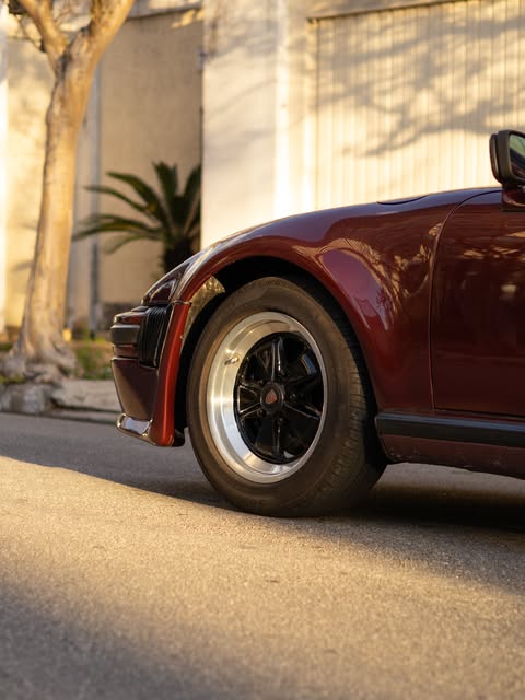 PORSCHE 930 TURBO - Imagem 4
