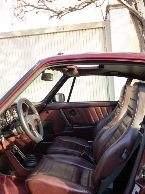 PORSCHE 930 TURBO - Imagem 10