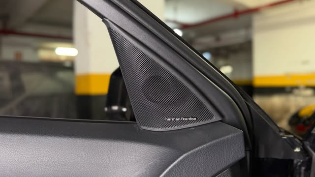 MERCEDES-BENZ C200 - Imagem 14