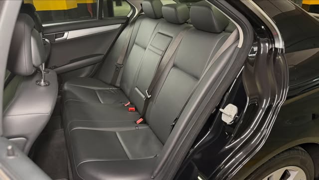 MERCEDES-BENZ C200 - Imagem 16