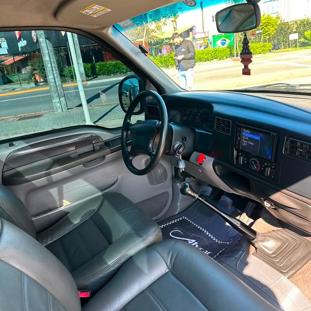FORD F-250 XL-L - Imagem 9