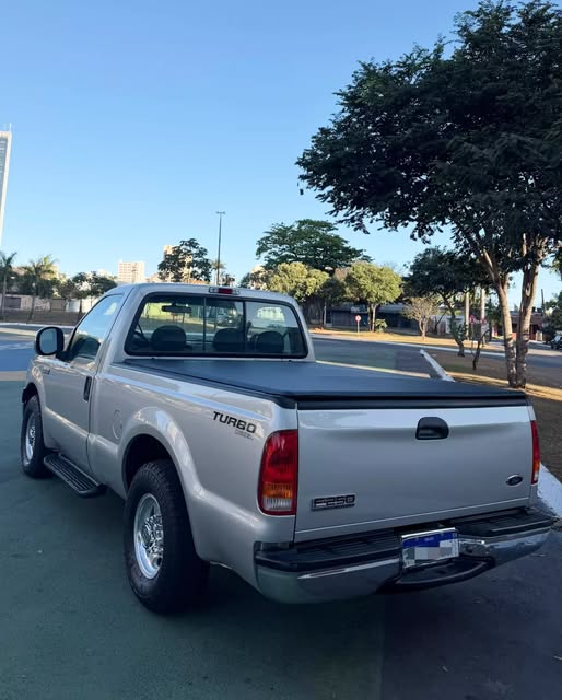 FORD F250 XL-L - Imagem 14