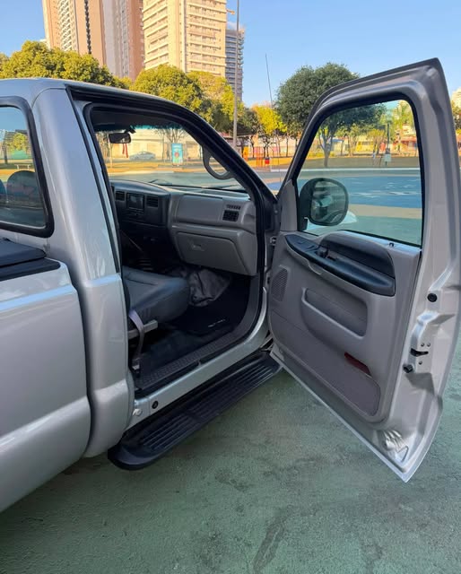 FORD F250 XL-L - Imagem 7