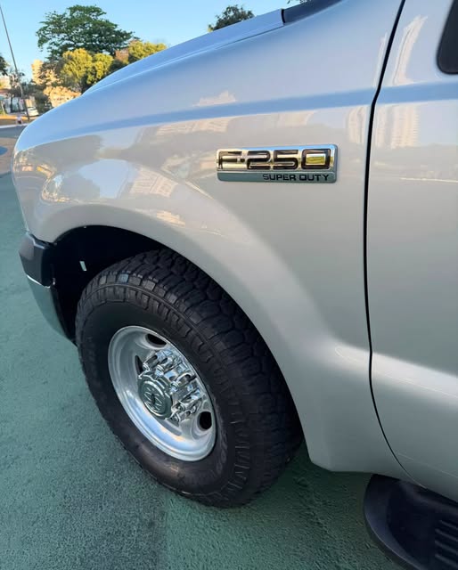 FORD F250 XL-L - Imagem 8