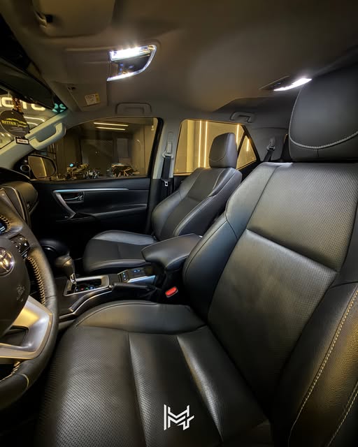 TOYOTA HILUX SRX - Imagem 4