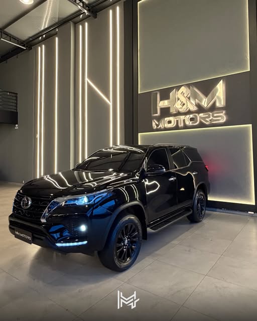 TOYOTA HILUX SRX - Imagem 7