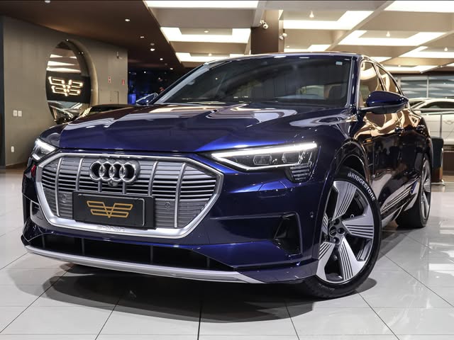 AUDI E-TRON PERFORMANCE SPORTBACK - Imagem 1