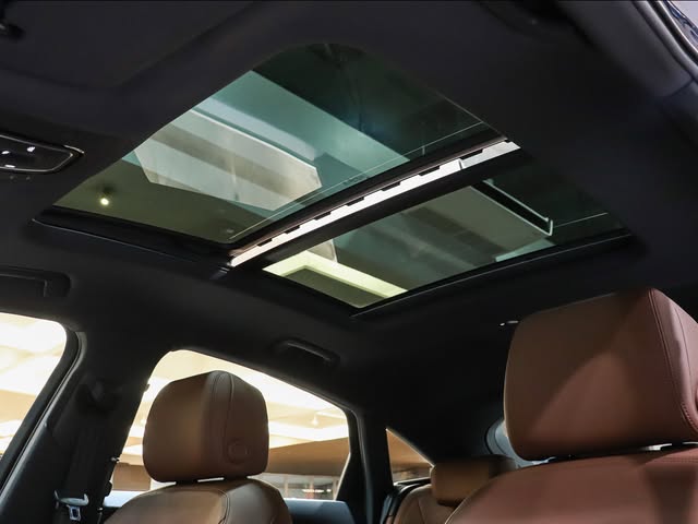 AUDI E-TRON PERFORMANCE SPORTBACK - Imagem 9