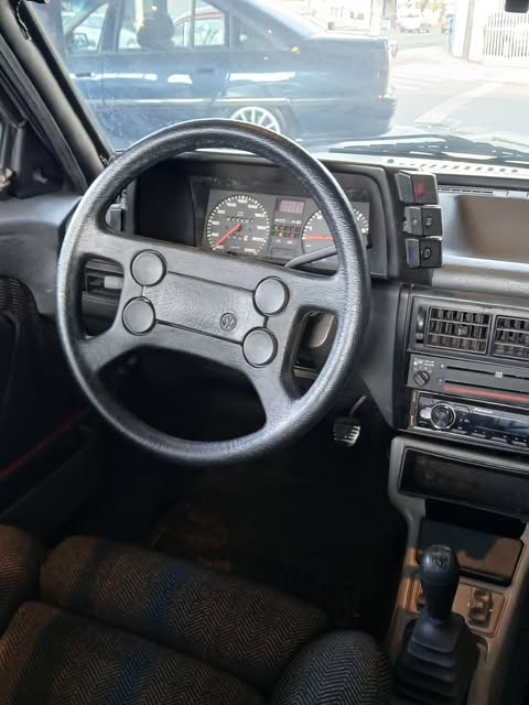 VOLKSWAGEN SAVEIRO - Imagem 12