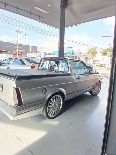 VOLKSWAGEN SAVEIRO - Imagem 9