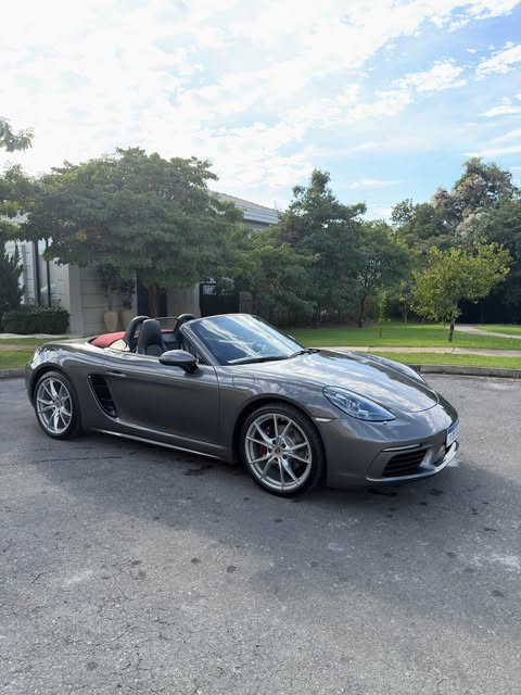 PORSCHE 718 BOXSTER - Imagem 2