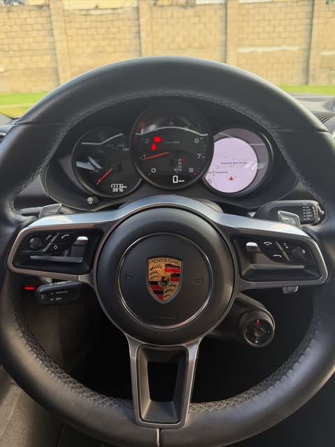 PORSCHE 718 BOXSTER - Imagem 5
