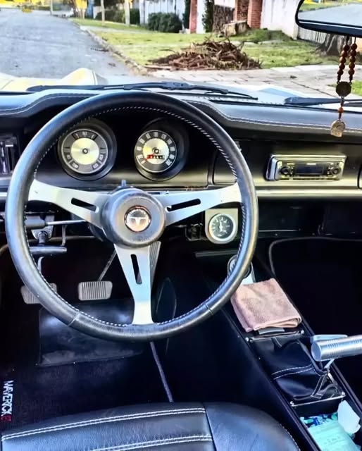 FORD MAVERICK SL V8 - Imagem 10