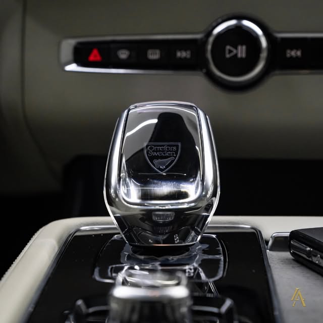 VOLVO XC90 T8 ULTRA - Imagem 10