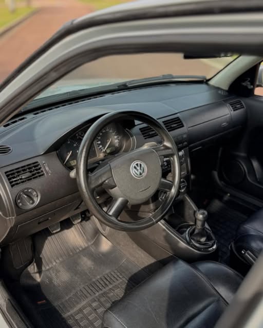 VOLKSWAGEN SAVEIRO MI PLUS/SPORTLINE - Imagem 4