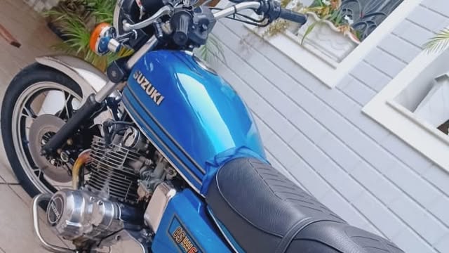 SUZUKI GS 1000 E - Imagem 7