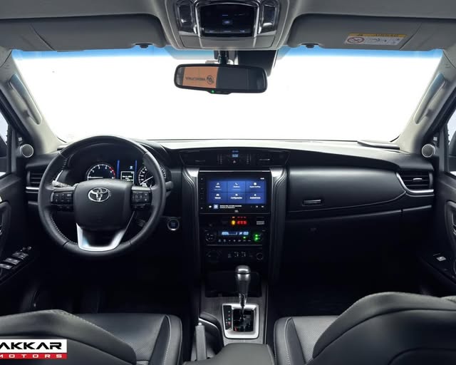 TOYOTA HILUX SRX PLATINUM - Imagem 3