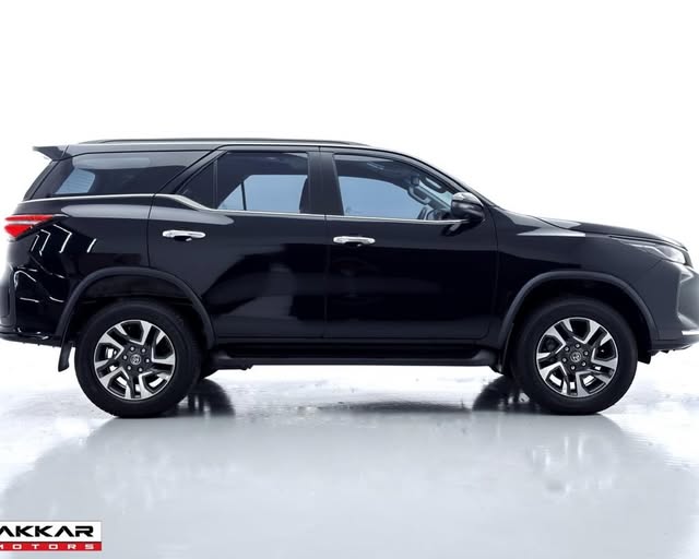 TOYOTA HILUX SRX PLATINUM - Imagem 8