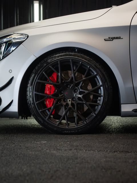 MERCEDES-BENZ CLA 45 AMG - Imagem 1
