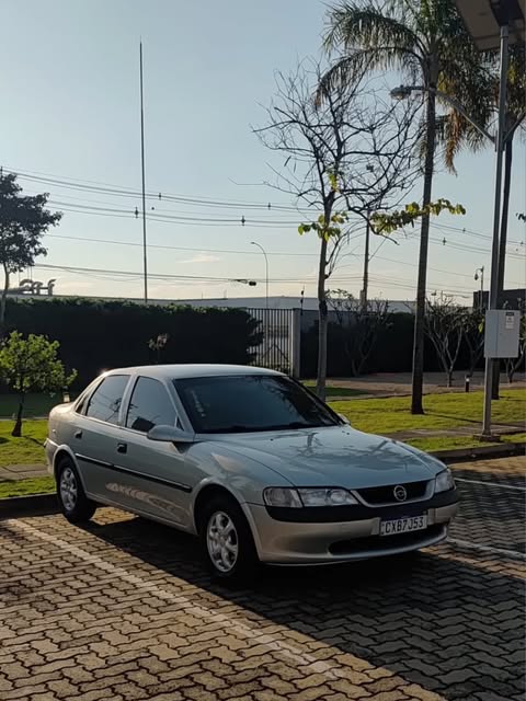 GM VECTRA GLS - Imagem 2