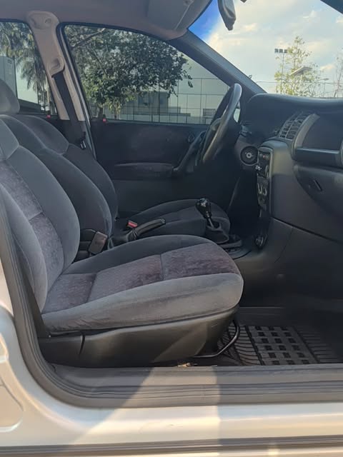 GM VECTRA GLS - Imagem 12