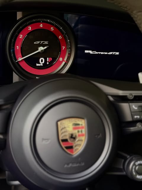 PORSCHE 911 CARRERA GTS - Imagem 9