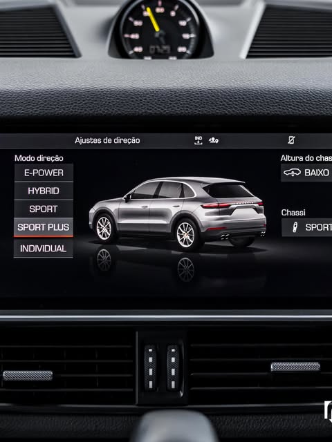 PORSCHE CAYENNE E-HYBRID - Imagem 10