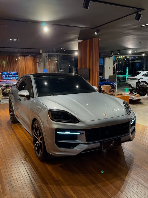 PORSCHE CAYENNE GTS - Imagem 3