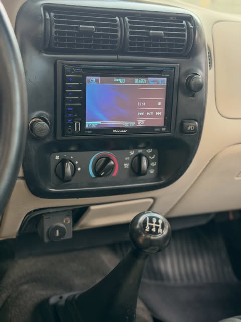 FORD RANGER XLT - Imagem 13