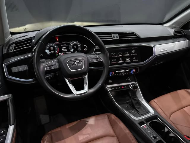 AUDI Q3 40 TFSI PERFORMANCE QUATTRO TIPTRONIC - Imagem 5