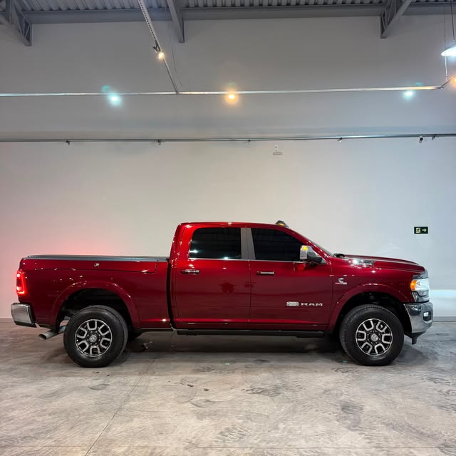 RAM 3500HD LONGHORN - Imagem 3