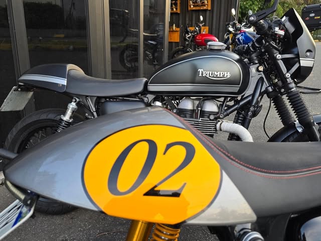 TRIUMPH THRUXTON - Imagem 7