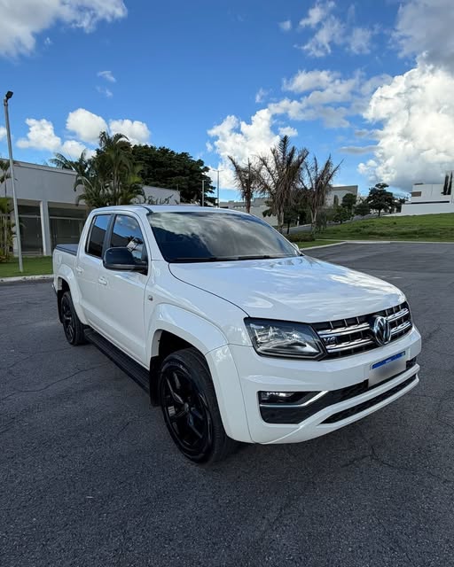 VOLKSWAGEN AMAROK HIGHLINE - Imagem 1