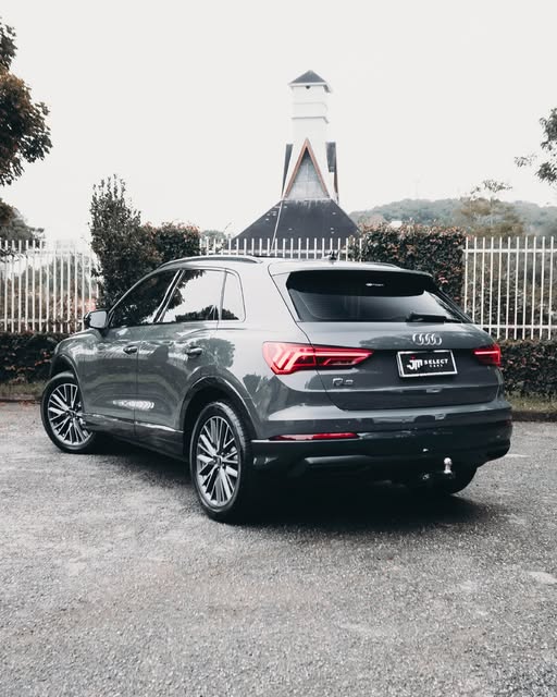 AUDI Q3 BLACK EDITION - Imagem 2