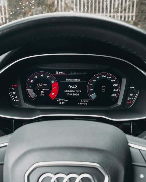 AUDI Q3 BLACK EDITION - Imagem 4