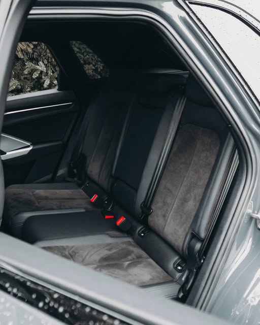 AUDI Q3 BLACK EDITION - Imagem 8