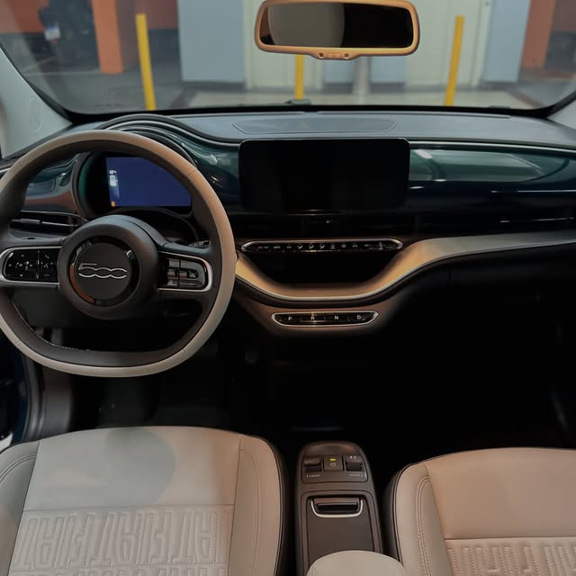 FIAT 500E ICON - Imagem 7
