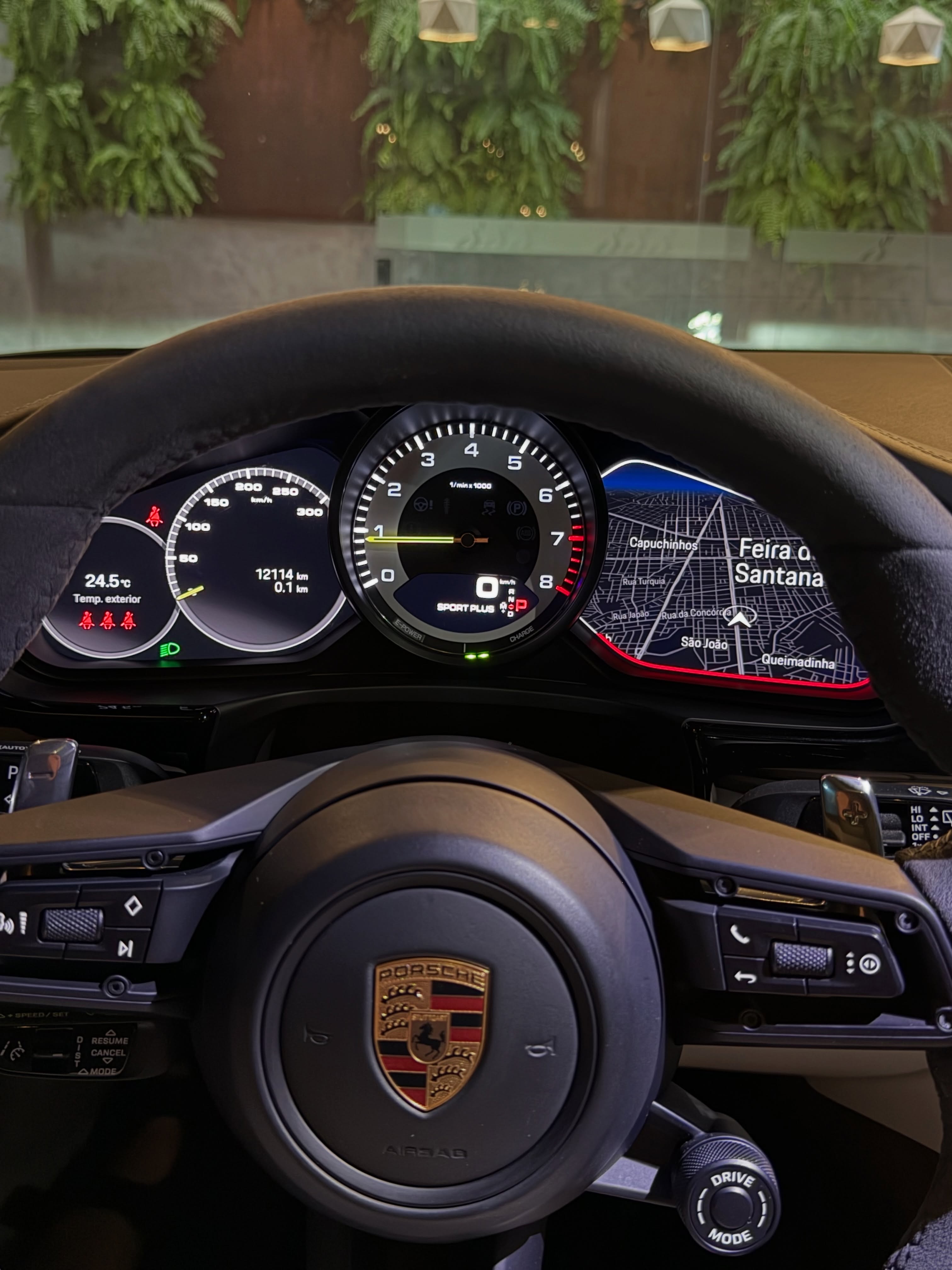 PORSCHE PANAMERA 4 E-HYBRID SPORT TURISMO - Imagem 16