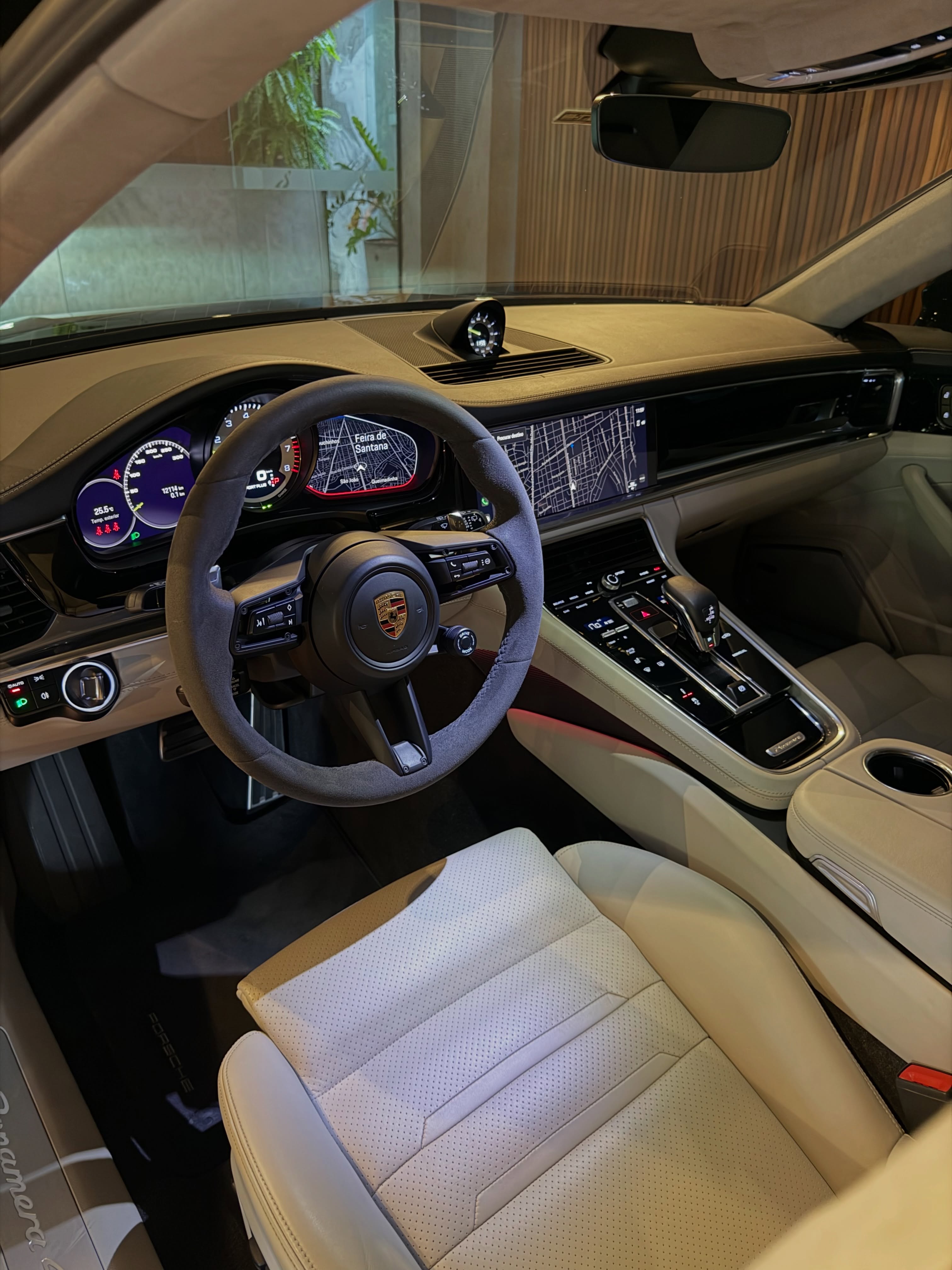 PORSCHE PANAMERA 4 E-HYBRID SPORT TURISMO - Imagem 8