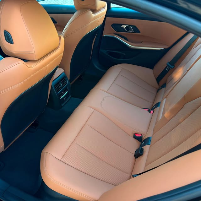 BMW 320I SPORT GP - Imagem 9