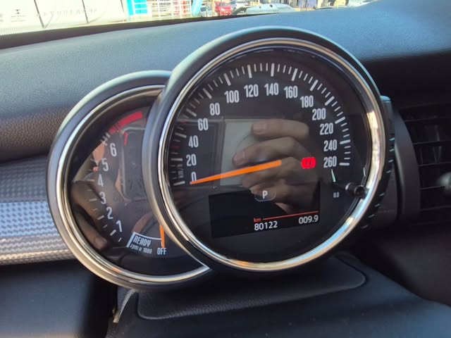MINI COOPER - Imagem 9