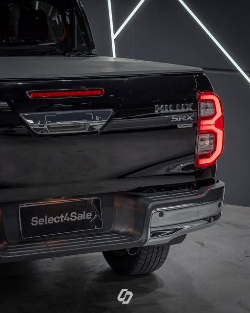 TOYOTA HILUX SRX PLUS - Imagem 15